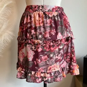 NWT Lost   Wander Garden Floral Ruffle Mini Skirt