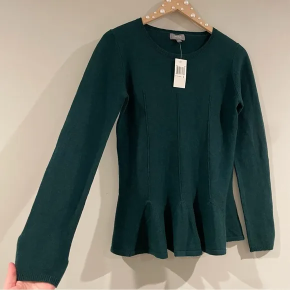 NWT Neiman Marcus 2-Ply Cashmere Peplum Blouse Sweater, Dark Holly Green, Small