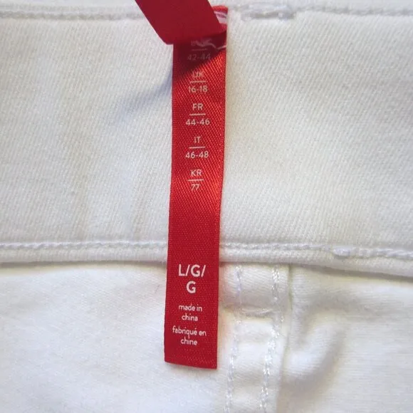 NWT SPANX 20349R Flare in White High Rise Pull-on Stretch Jeans L x 33 $148