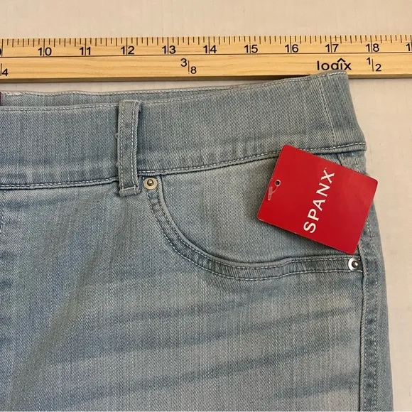 NWT Spanx Pull-on Stretchy Retro Light Wash Flare Leg Jean SZ XL