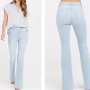 NWT Spanx Pull-on Stretchy Retro Light Wash Flare Leg Jean SZ XL