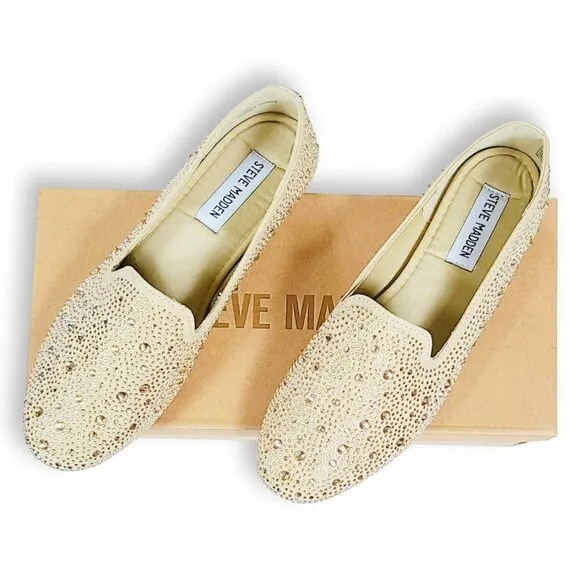 NWT Steve Madden Rhinestone Embellished Slip on Faux Suede Flats Comfort Shoes