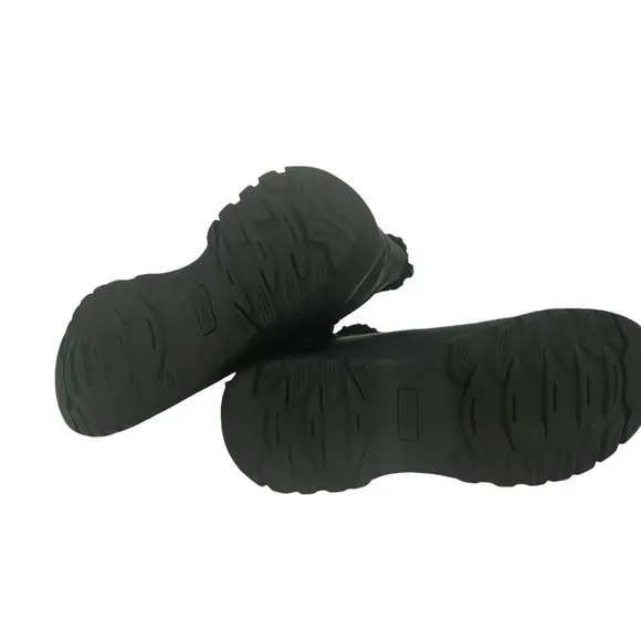𝅺nwt WEATHERPROOF THERMOLITE ANKLE BOOTIES