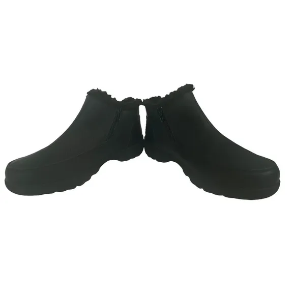 𝅺nwt WEATHERPROOF THERMOLITE ANKLE BOOTIES