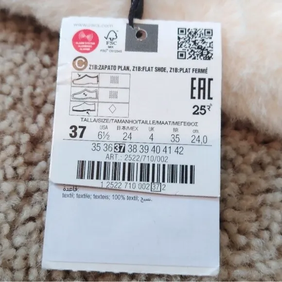 NWT Zara faux fur ballet flats
