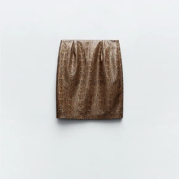 NWT Zara faux snakeskin leather skirt