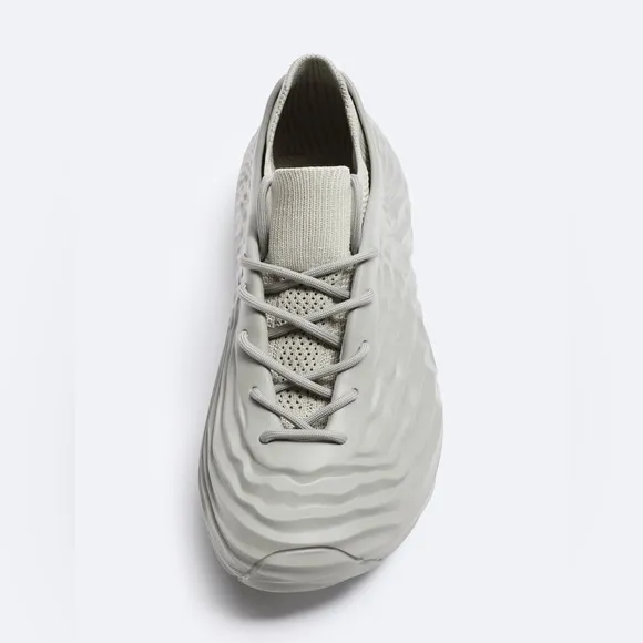 NWT. Zara Light Khaki Foam Sneakers. Size 10.