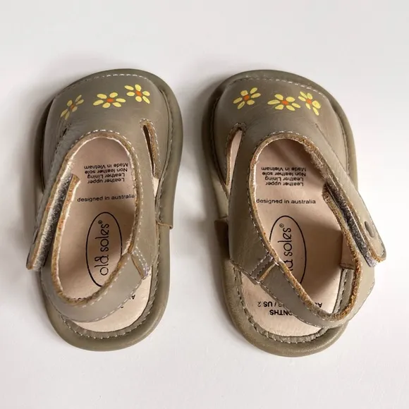 Old Sole’s Baby First Leather Sandals - Taupe with Painted Flower Detail - 3-6M
