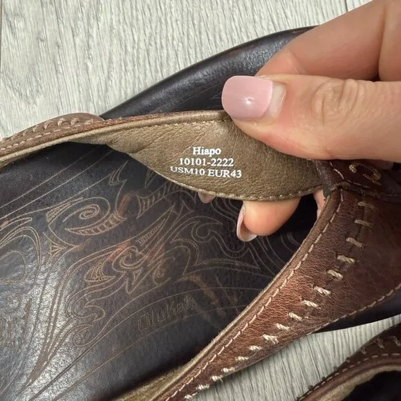 OluKai Men's Hiapo Brown Flip Flop Leather Sandals