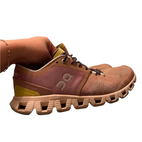 ON Womens Cloud X Sneakers 8 Mocha Sand✨