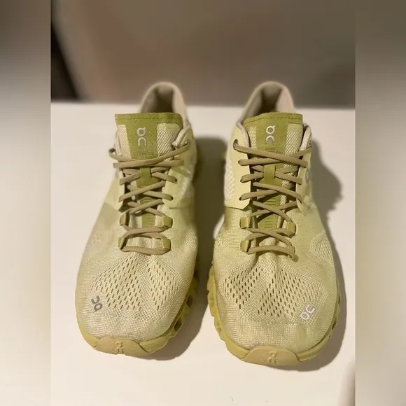 ON Women's Cloud X Sneakers, Glade/Citron, Yellow,  8.5 Medium US