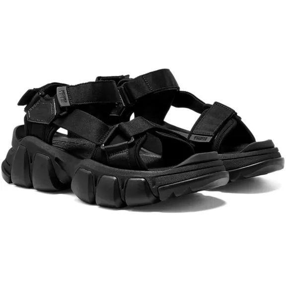 Onitsuka Tiger Dentigre Black Belted Sandals in Size 11