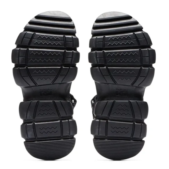 Onitsuka Tiger Dentigre Black Belted Sandals in Size 11