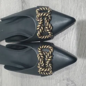 Open Edit Kyla Faux Leather Metal Rope Knot Open Back Mules Flats Shoes Black 6