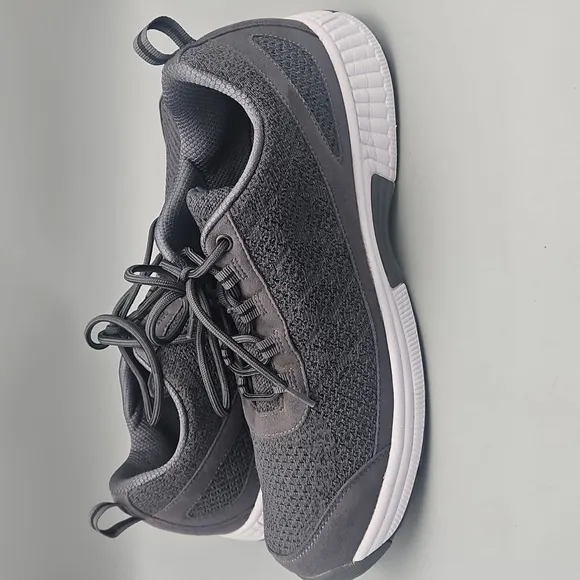 Orthofeet Lava Stretch Knit Grey Orthopedic Comfort Sneakers 12 MEDIUM