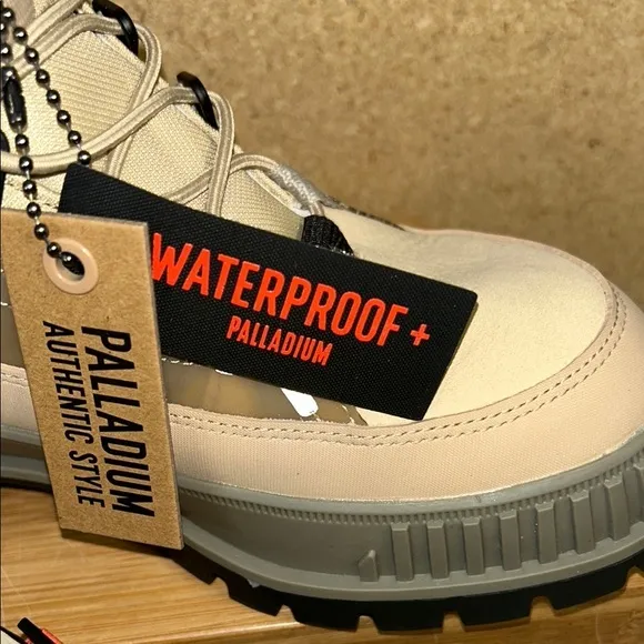 Palladium Pallashock Travel WP  Hiking Boots (90)