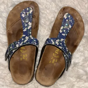 Papillio by Birkenstock Gizeh Birko-Flor Leather Footbed Sandals Blue, Size 8