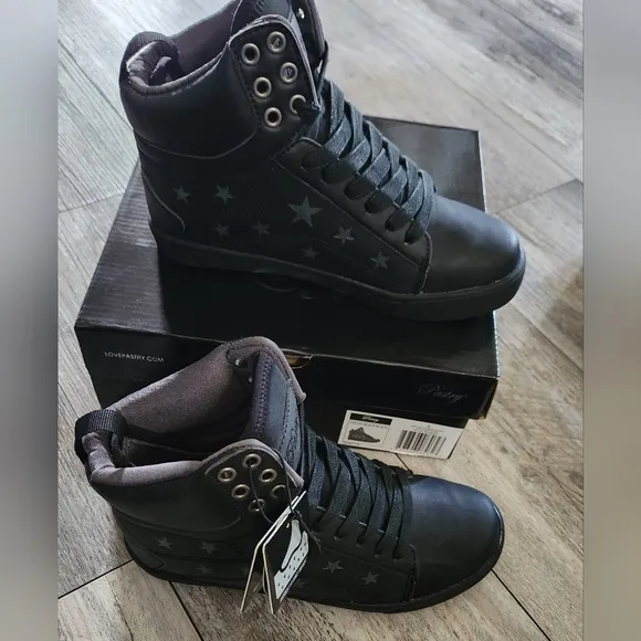 Pastry Pop Tart Star Kids #1 Dance Sneaker- Black