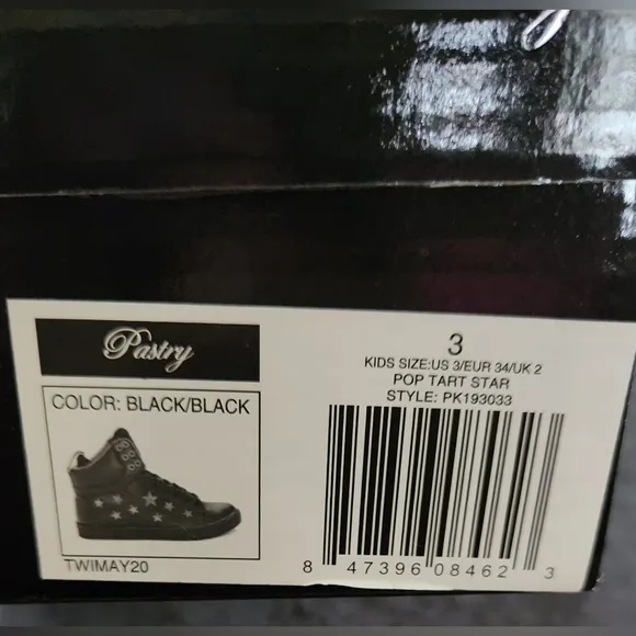 Pastry Pop Tart Star Kids #1 Dance Sneaker- Black