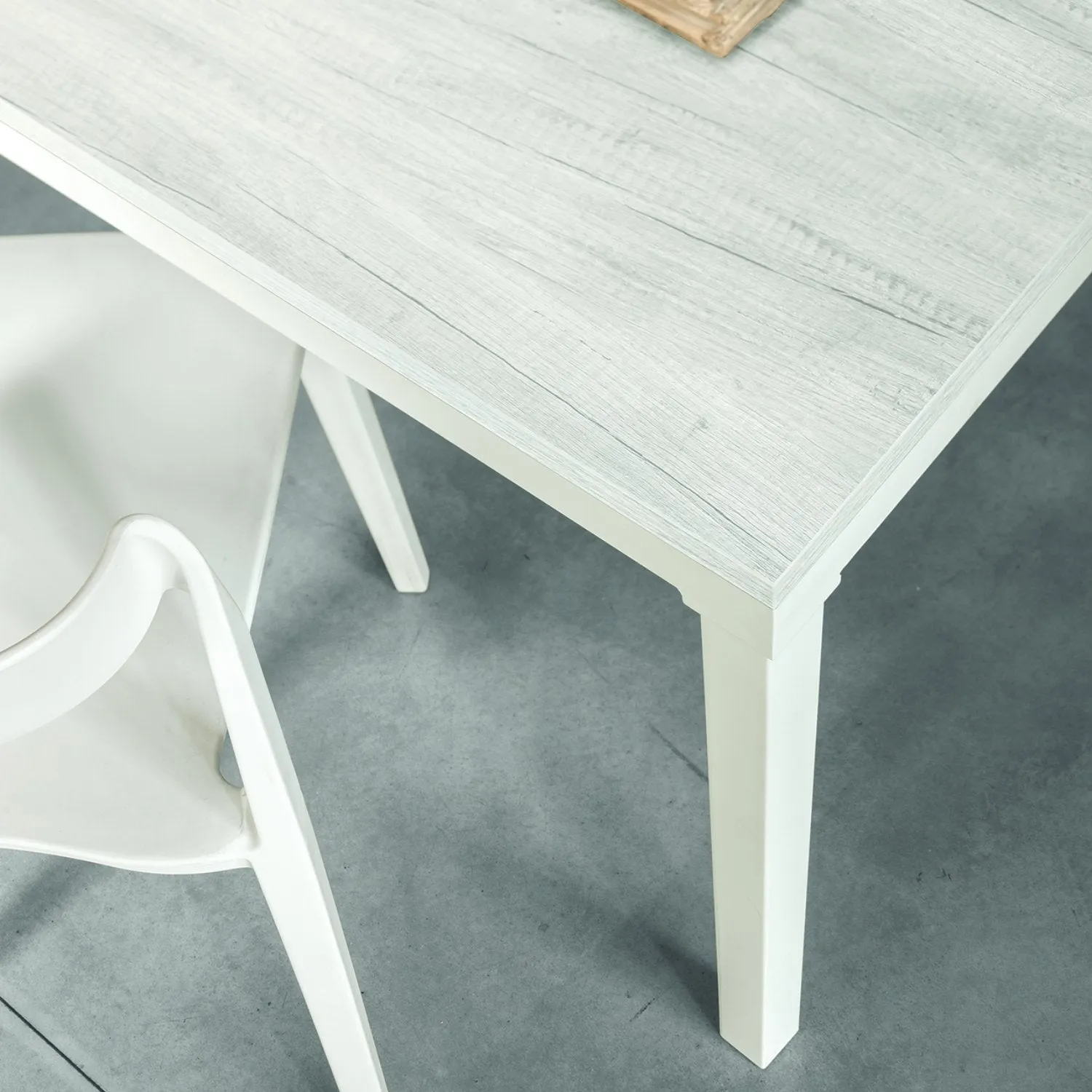 Peringeo Dining Table – Target Point | Timeless Craftsmanship & Elegant Design