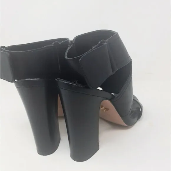 Pour la Victoire Echo Cut Out Sandals 7.5