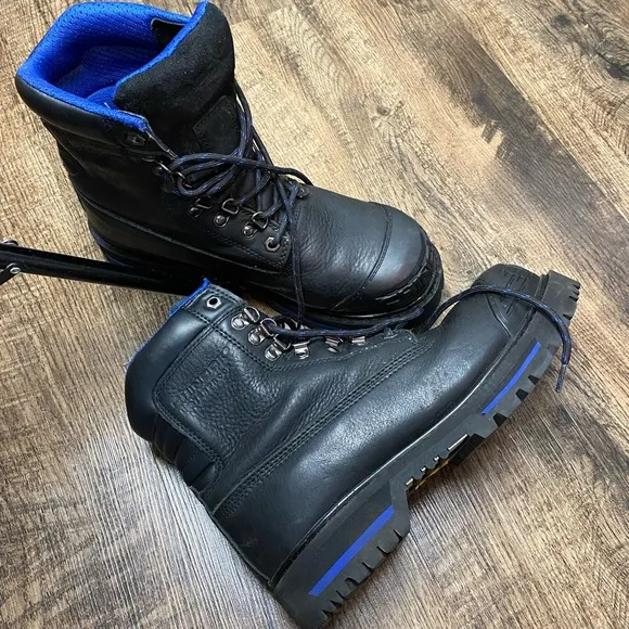 💝PREOWN CHINOOK BOOTS 9  Tarantula Steel Toe Waterproof Black Work Shoes