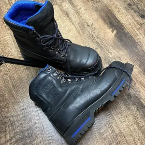 💝PREOWN CHINOOK BOOTS 9  Tarantula Steel Toe Waterproof Black Work Shoes