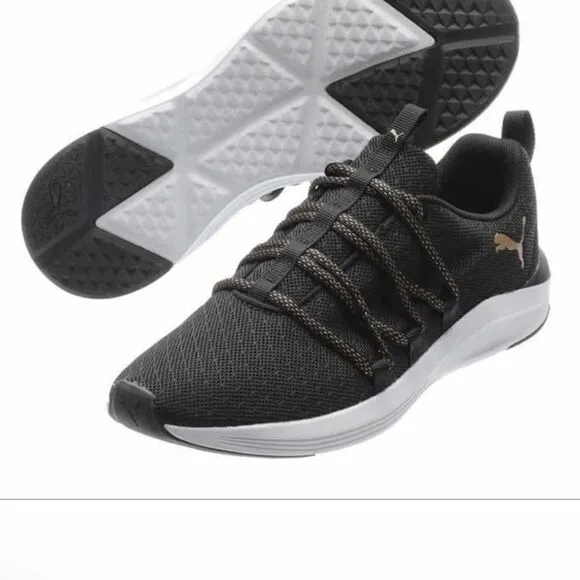PUMA Ladies' Prowl Knit Sneakers Black 6