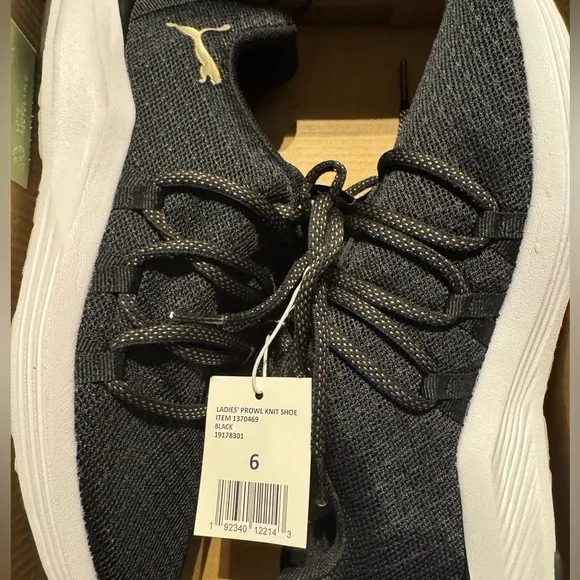 PUMA Ladies' Prowl Knit Sneakers Black 6