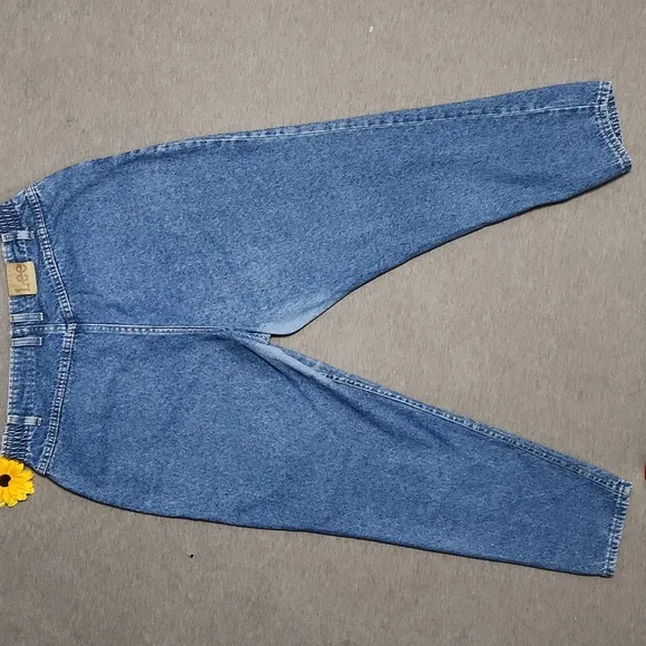 RARE!! Plus-Size Vintage Lee Riders Elastic-Waist High-Rise Baggy &quot;Mom&quot; Jeans