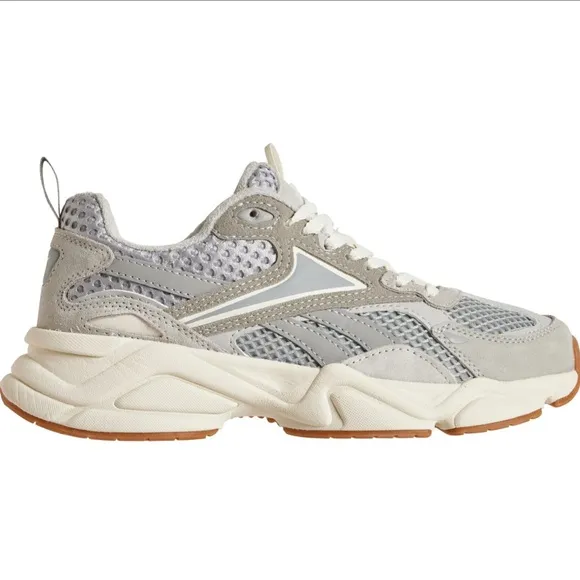 Reebok Charge Sneakers (new)