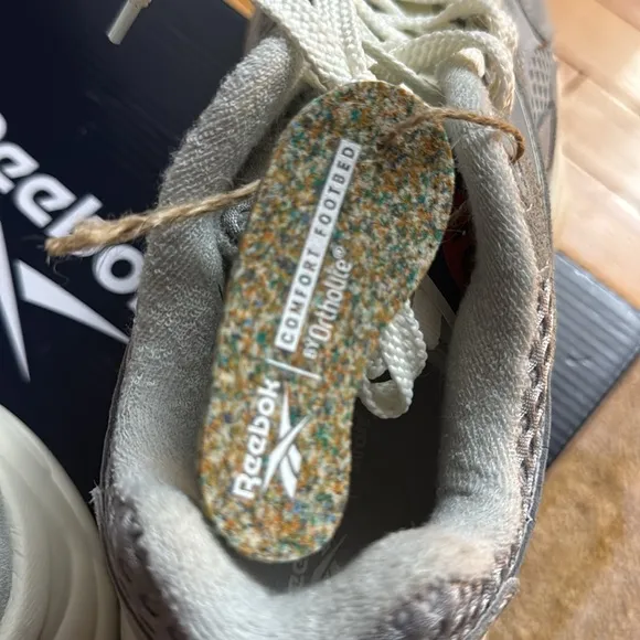 Reebok Charge Sneakers (new)