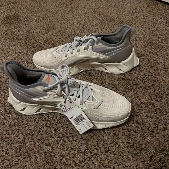 Reebok Zig Kinetica 3 MENS size 9