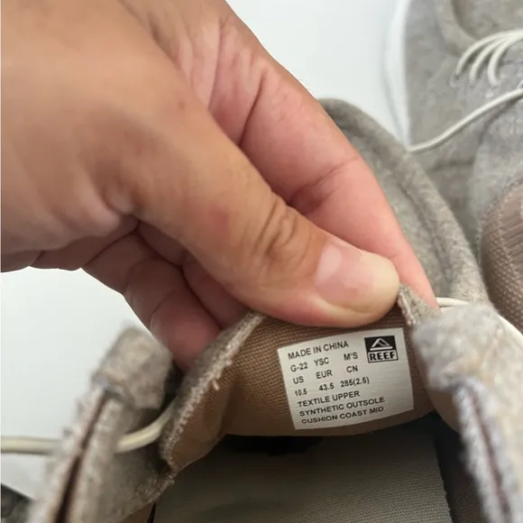 REEF Men's Cushion Coast Mid-Top Sneakers in Neutral Cream 10.5
