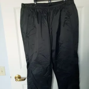 REI Talusphere Waterproof Lightweight Nylon Black Rain Pants