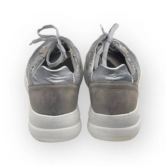 Rieker ᪥ French Remonte Metal Flower Sneakers ᪥ Gold Silver Metallic Print ᪥ 40
