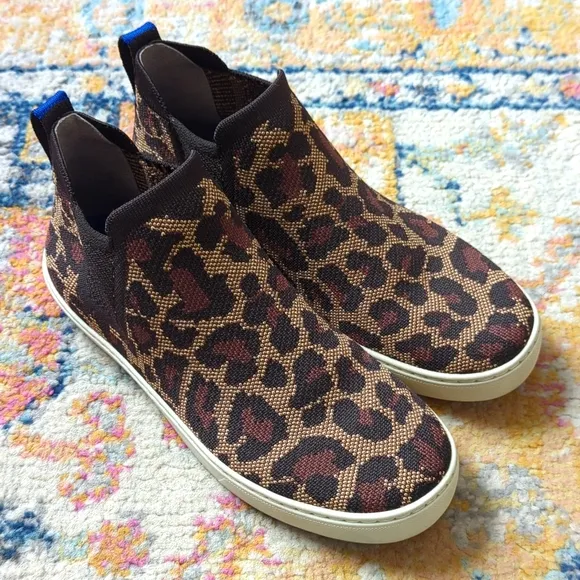 Rothy's The Chelsea Wildcat Jacquard Knit Slip On Ankle Bootie Sneakers Brown 9