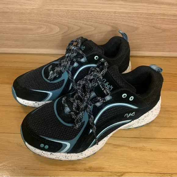 Ryka Women's Sky Walk Trail Sneakers Black/Teal - Size 5.5