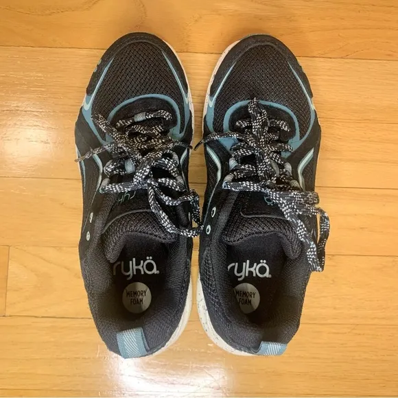 Ryka Women's Sky Walk Trail Sneakers Black/Teal - Size 5.5