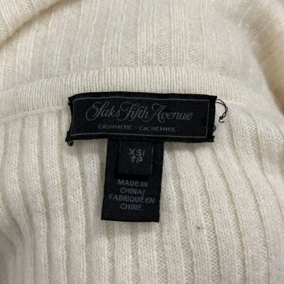 Saks Fifth Avenue Cream Cashmere Sweater | Sz XS