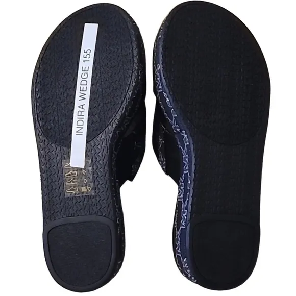 SALE Michael Kors Sandal/Slides Black Silver in box