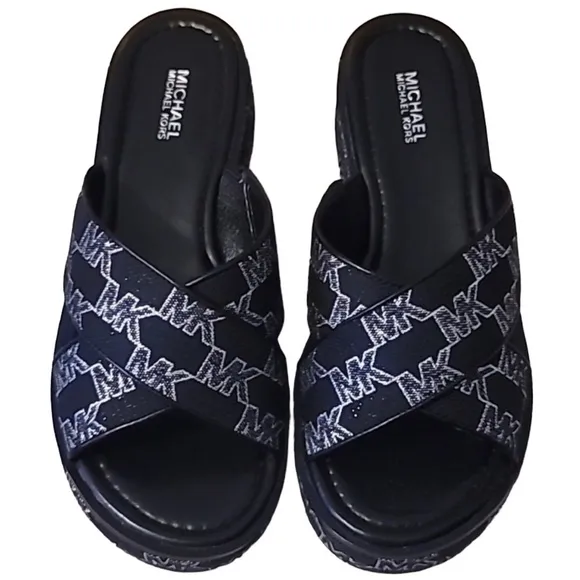 SALE Michael Kors Sandal/Slides Black Silver in box