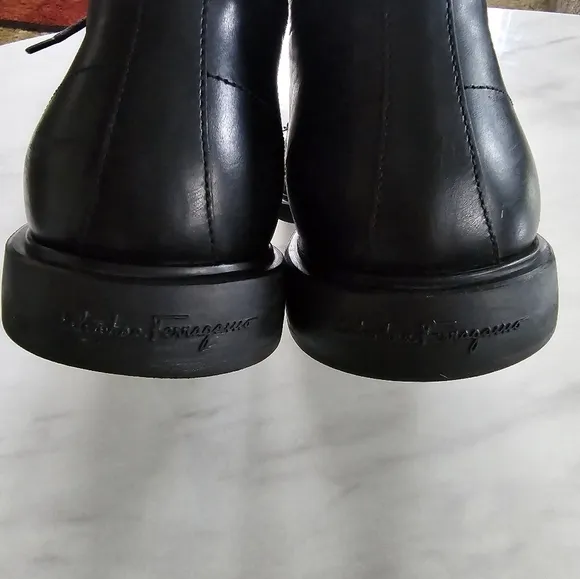 SALVATORE FERRAGAMO Ankle Boots 9D Mens Chukka Black Leather Laceup Luxury