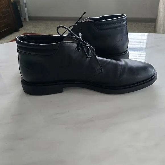 SALVATORE FERRAGAMO Ankle Boots 9D Mens Chukka Black Leather Laceup Luxury