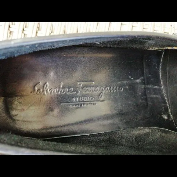 Salvatore Ferragamo Gancini Buckle Loafers | Men's 11B | Black Leather