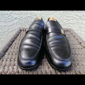 Salvatore Ferragamo Gancini Buckle Loafers | Men's 11B | Black Leather