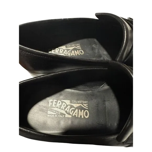 SALVATORE FERRAGAMO Sz 10.5 EE Black Wingtip Tassel Men Dress Loafer Shoes S19-6