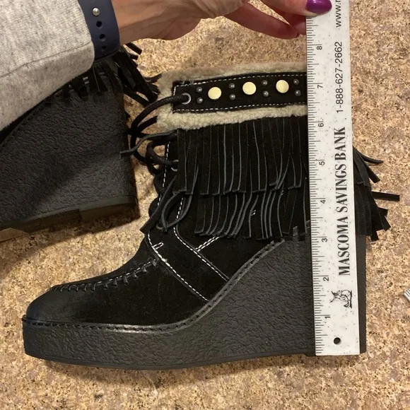 Sam Edelman Kemper Fringe Platform Wedge Boots 7.5 Suede Black Ivory