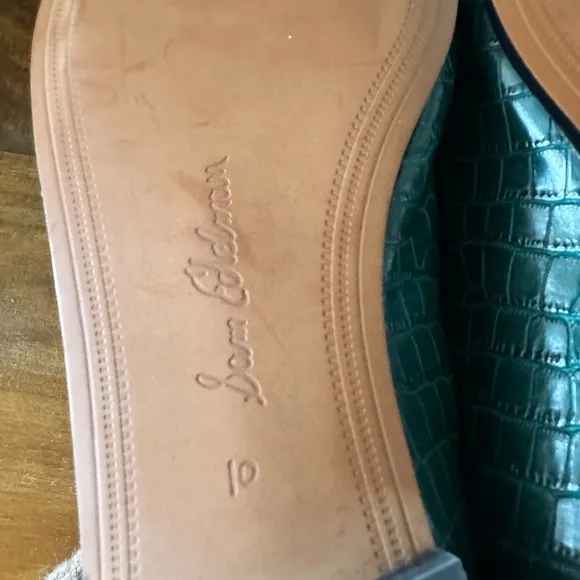 Sam Edelman Loraine Green Gold hardware Croc-Embossed Loafers Ladies 10 NWOB