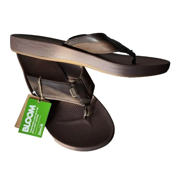 Sanuk Mens Cosmic Seas h2o Leather Brown 12 NWT Water Friendly Comfort Flip Flop
